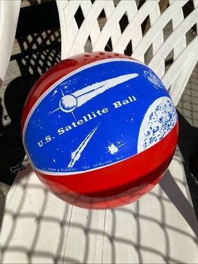 VINTAGE 1950s U.S. Satellite Ball Space Race Toy No.1217 Fli-Back Pristine